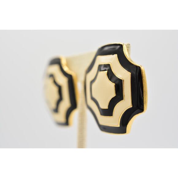 Fernando Vintage Clip Earrings Black White Enamel Gold Chunky FO Signed 80s Bin8 - Picture 2 of 12